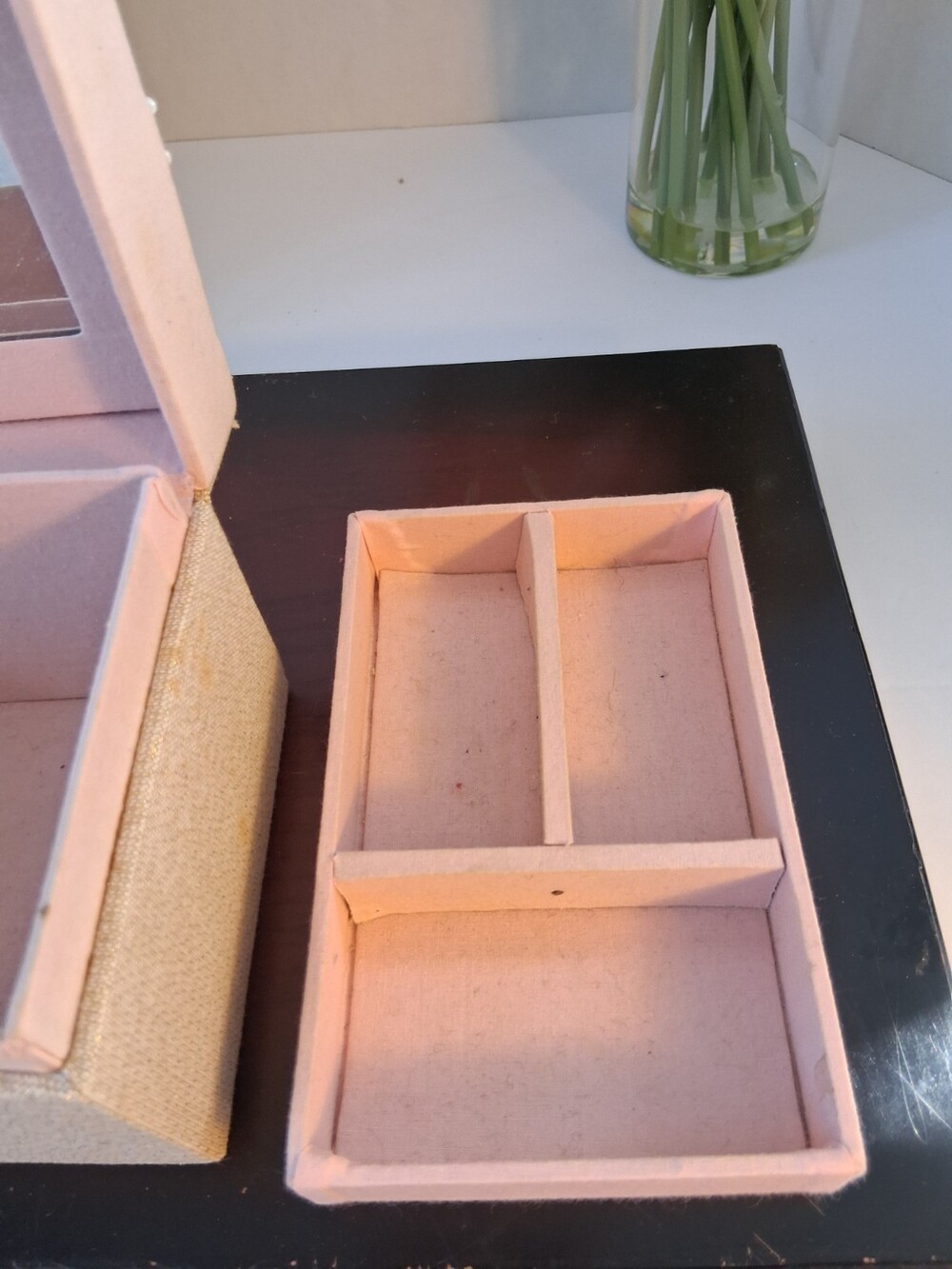 VTG Pier 1 Bejeweled Pink Keepsake Box - Multi Level, Retired, Pinky Taupe - Picture 13 of 16